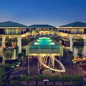 **** Otel Mercure Bali Endonezya